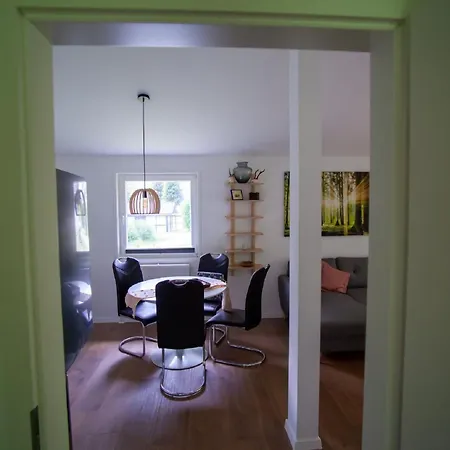 Robinson Crusoe Schwarzkittelpfad 80 *