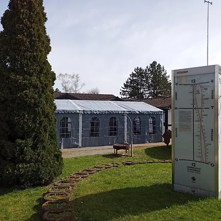 Robinson Crusoe Schwarzkittelpfad 80 *